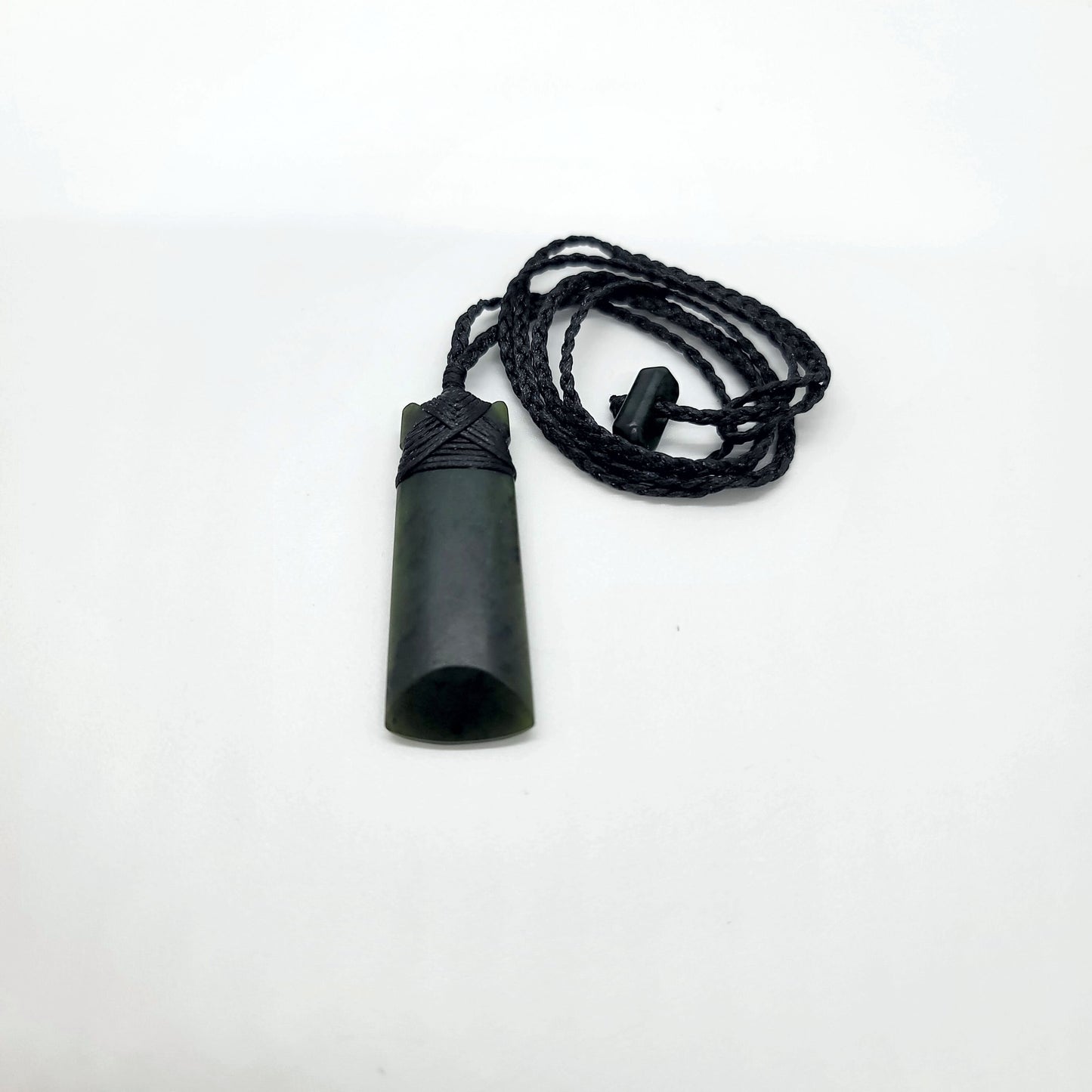 Nephrite Narrow Jade Toki w Natural Finish