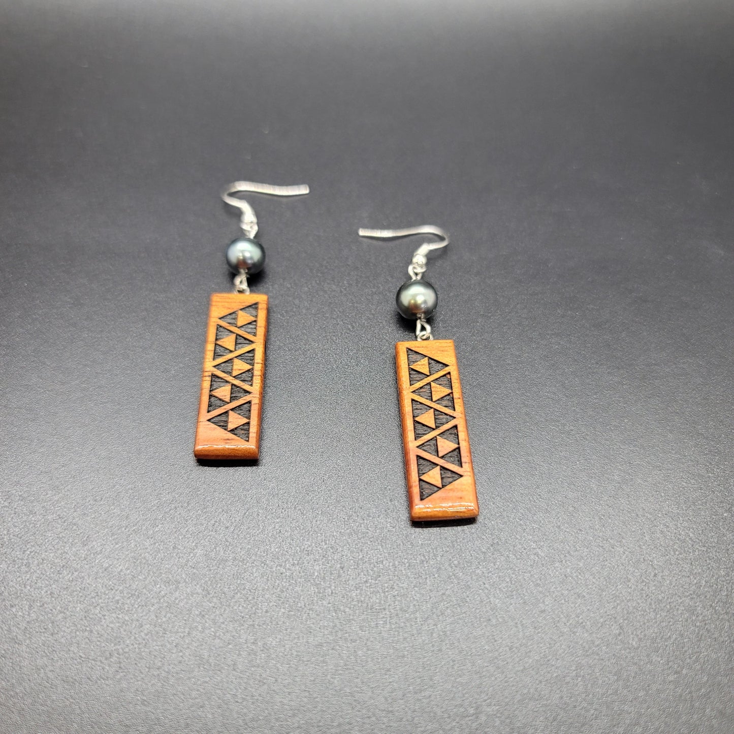 8mm Shell Pearl Koa Short Narrow Rectangle Earrings