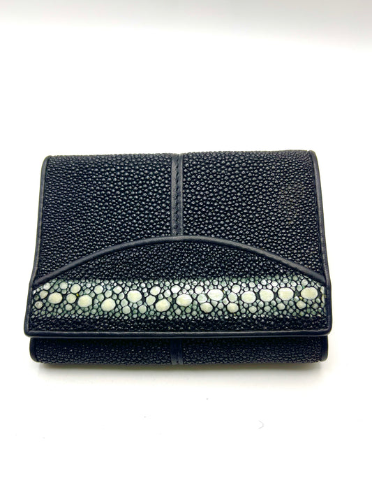 Makai “Stingray” Men’s Trifold Wallet