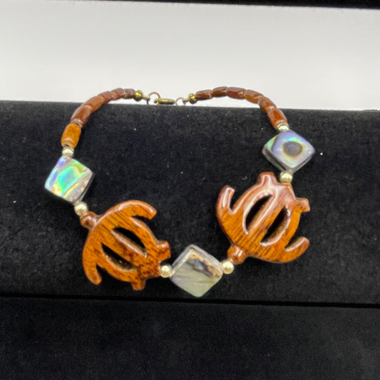 Koa Honu and Abalone Diamond Clasp Bracelet