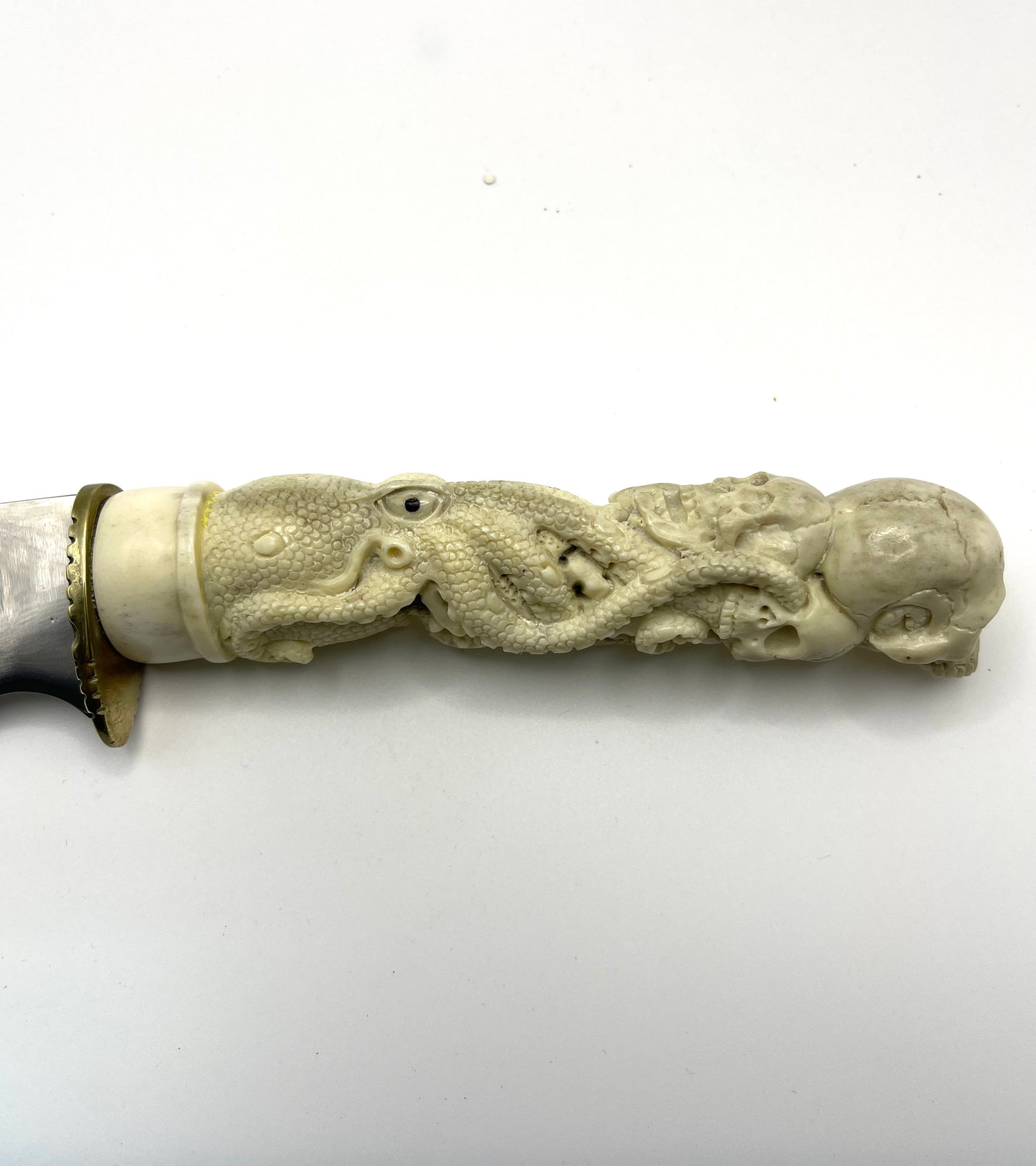 Antler/Damascus Knife “Octopus/Skull”