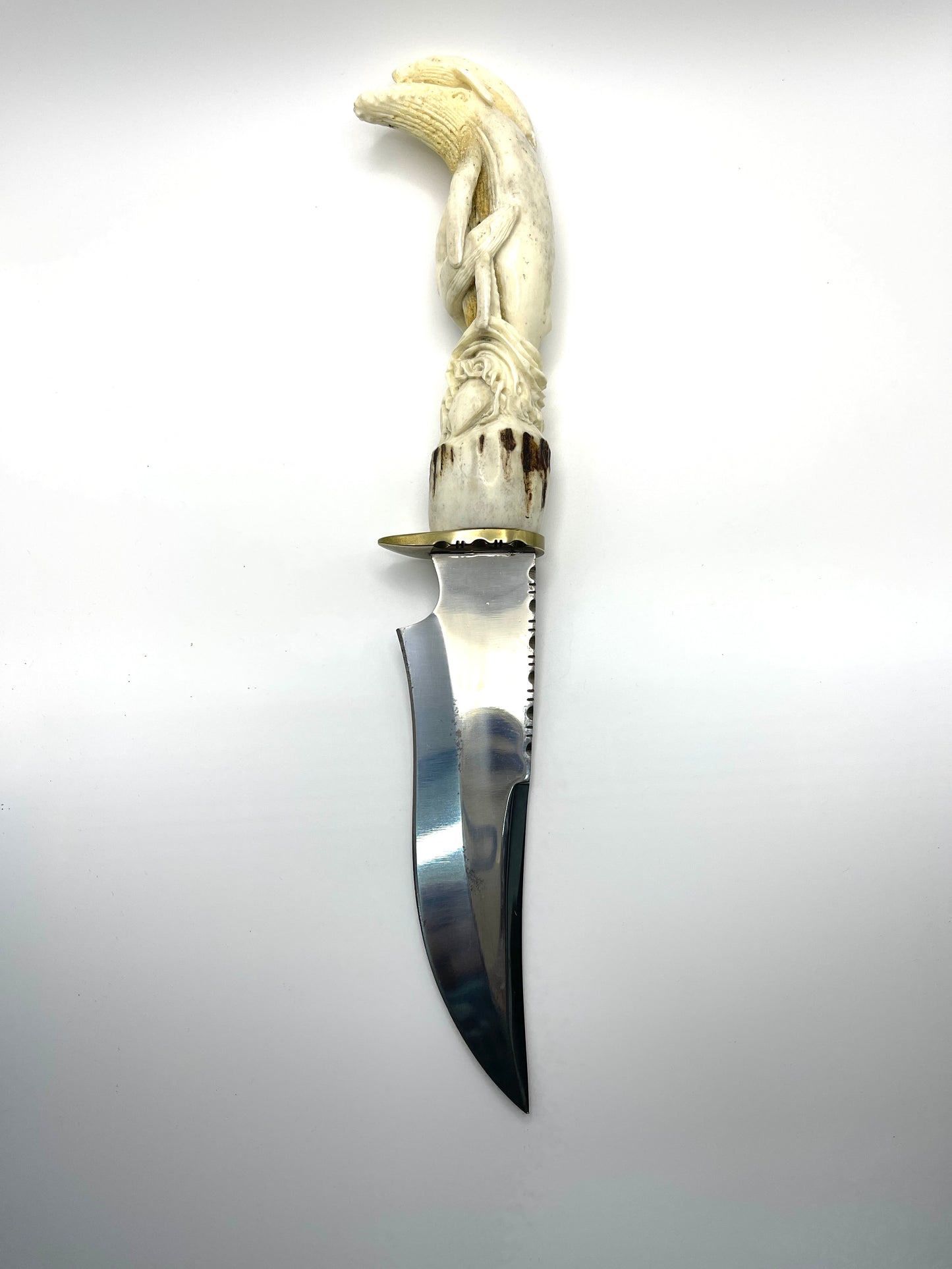Antler/Damascus Knife “Whale w/calf”