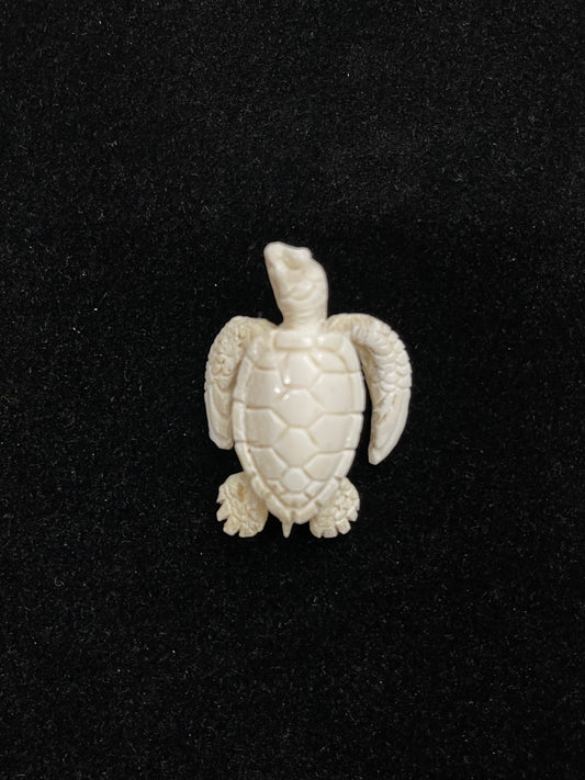 Antler Honu Figurine