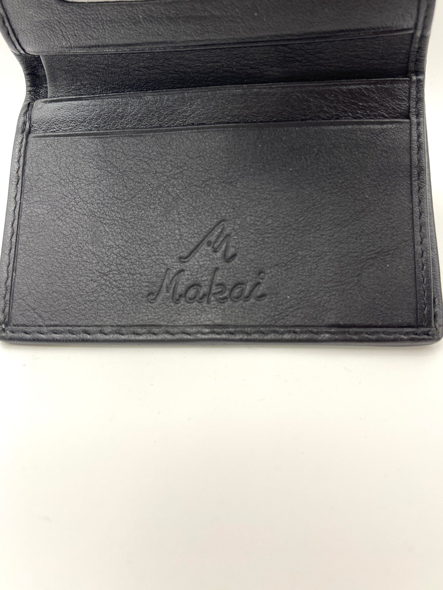 Makai “Stingray” Men’s Trifold Wallet
