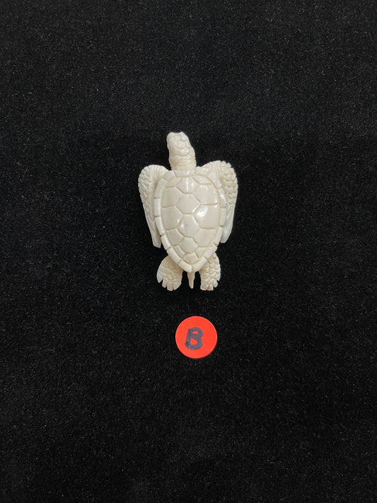 Antler Honu Figurine